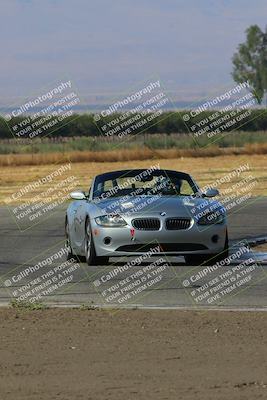 media/Sep-17-2023-Speed Ventures (Sun) [[7e780ba612]]/Purple/Session 1 (Grapevine)/